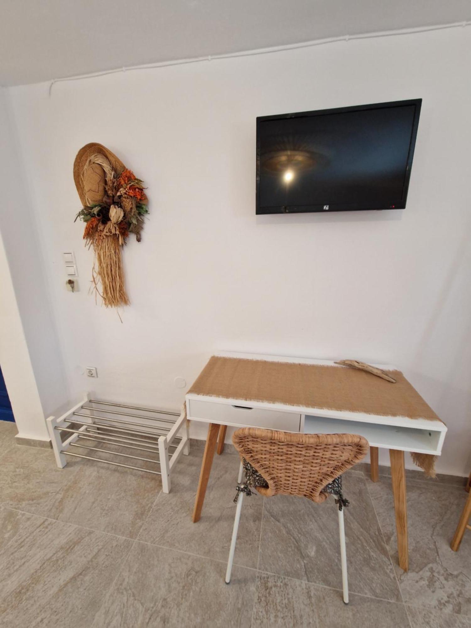 Anamnisi Studio Adamantas  Buitenkant foto