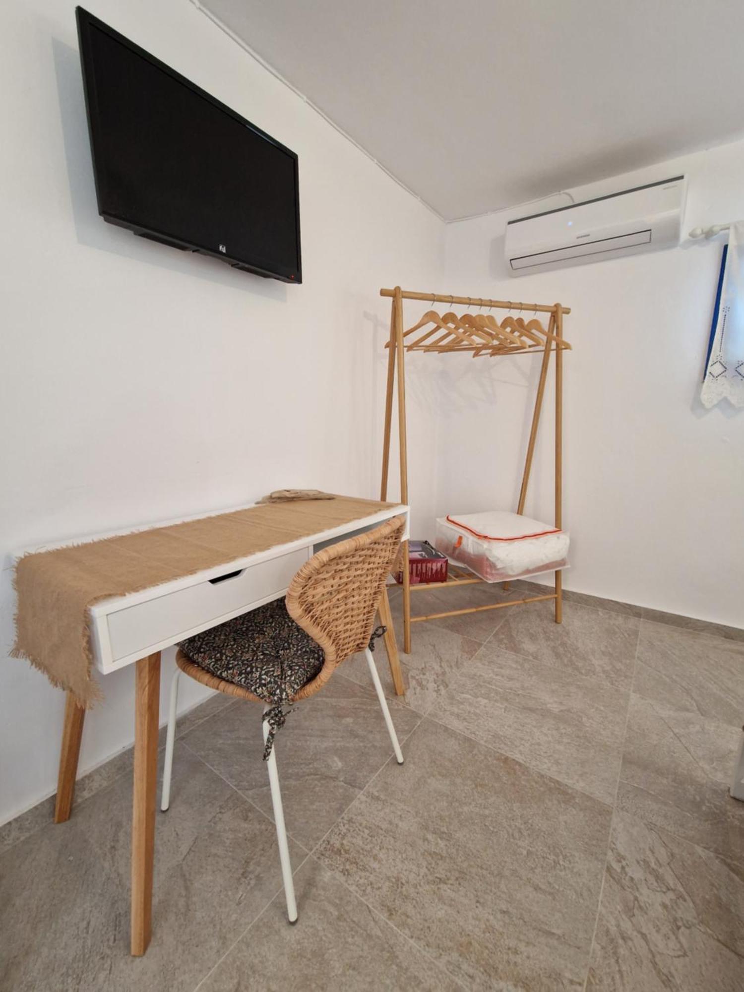 Anamnisi Studio Adamantas  Buitenkant foto